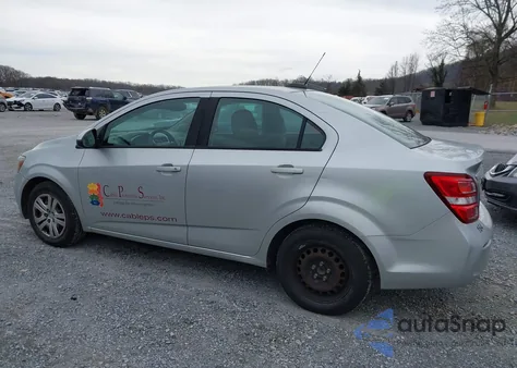 2017 Chevrolet Sonic Ls Auto из США, поврежденный, VIN 1G1JB5SH5H4147460